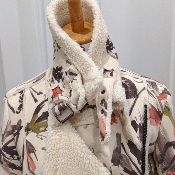 Moto Sherpa Coat - Picture 3 of 4